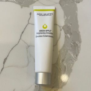 🌸5/$25🌸 Juice Beauty green apple brightening emulsion